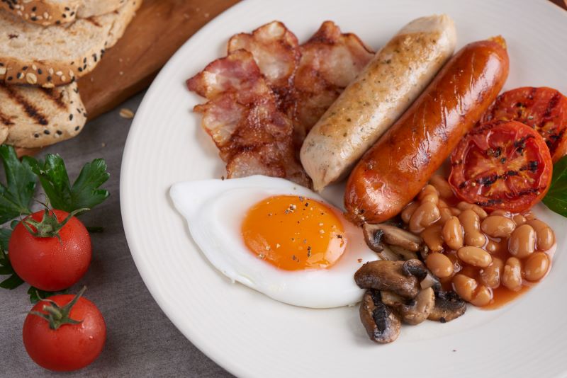 Testosterone and British Diet: How UK Food Culture Affects Men Over 60